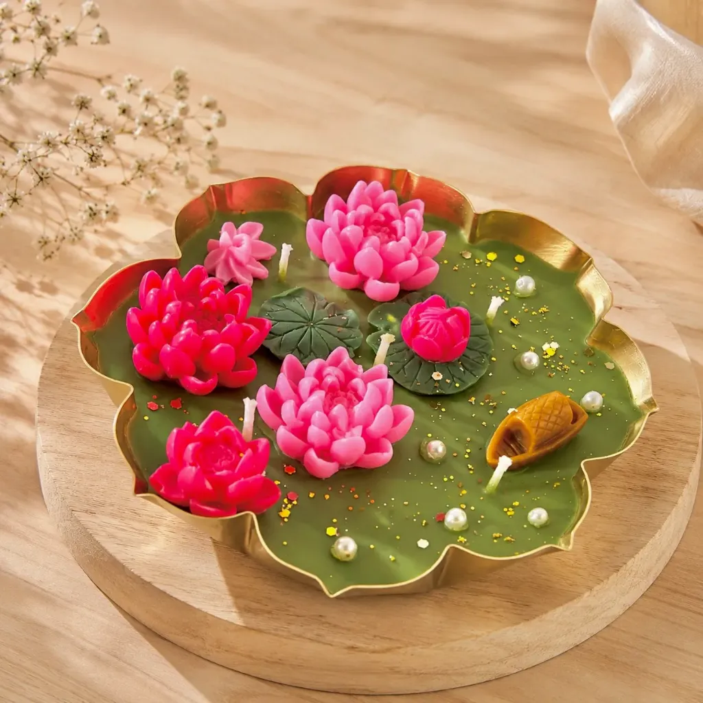 Verdure Lotus Pond | 5.5" Metal Urli Candle