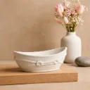 Concrete Boat Tray | Minimalist Boat-Shaped Concrete Jewelry & Decor Tray